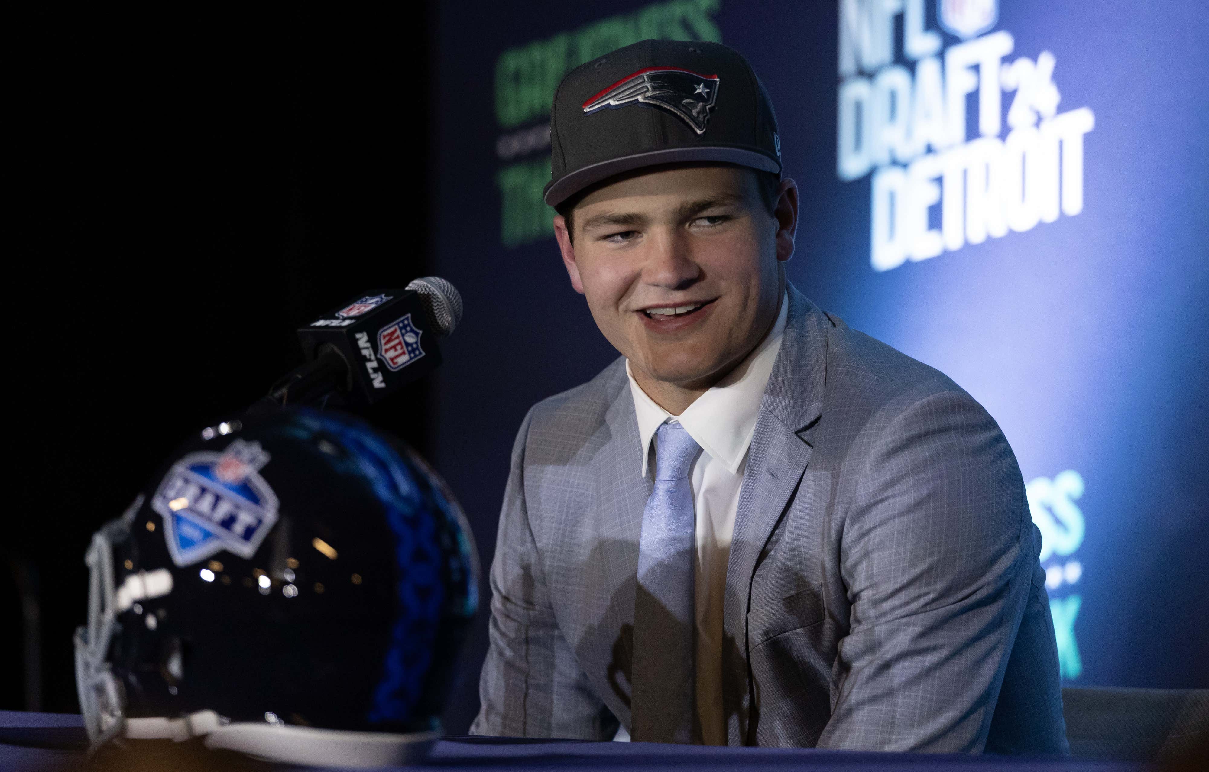 Now That the Patriots Have the QB of Their Dreams in Drake Maye, Here's How They Can Help Him Achieve His True Destiny