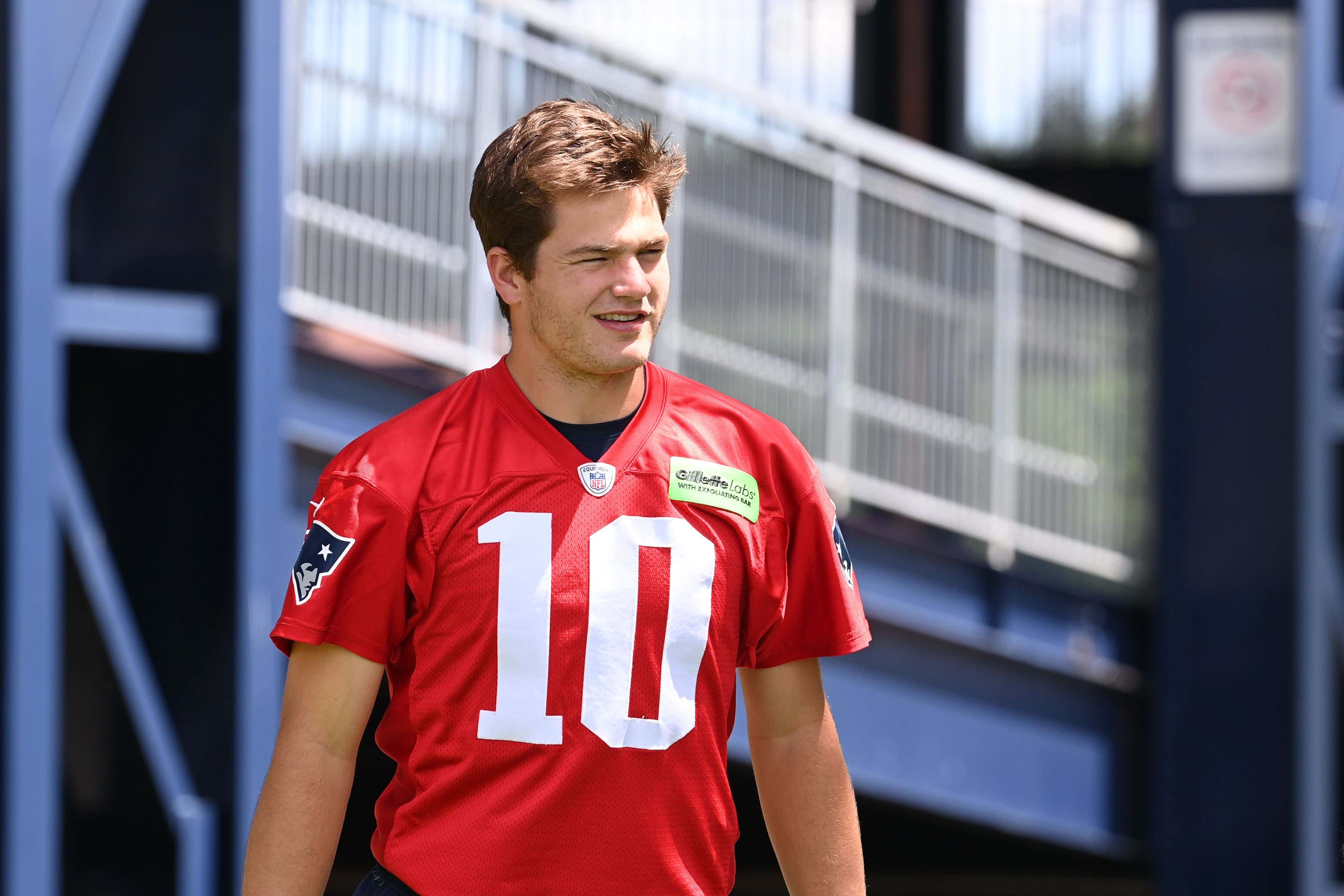 Patriots Minicamp Report: Drake Maye Continues His Wizard Training