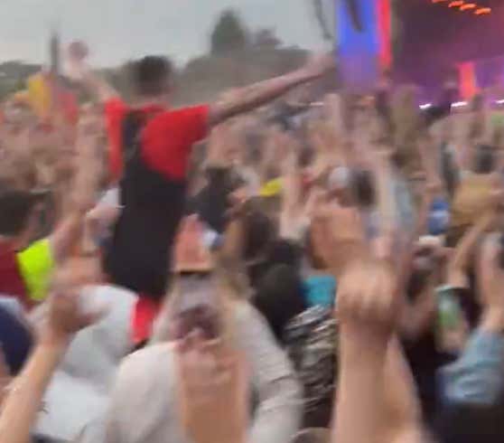 Incredible Level Of Hate - Scottish People Went Nuts During A Calvin Harris Concert When He Announced Spain Scored Against England