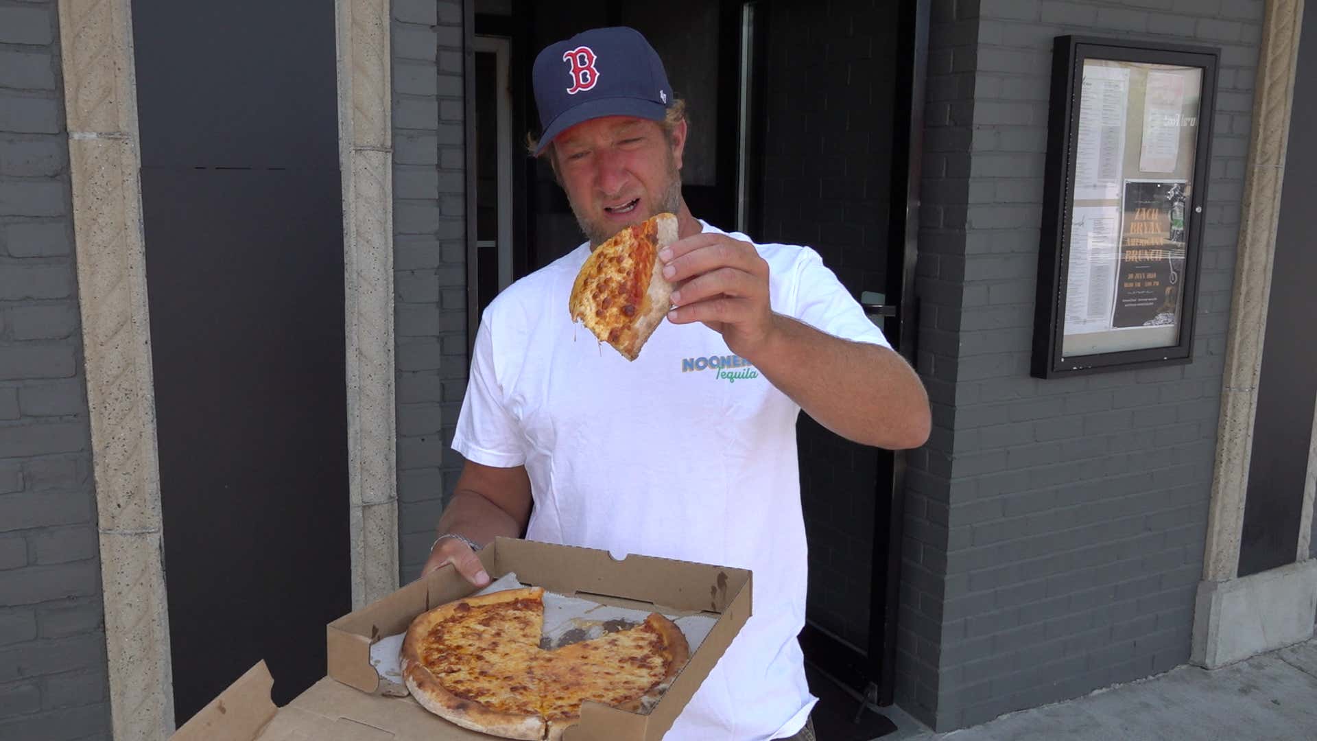 Barstool Pizza Review - Liberty Tavern (Quincy, MA)