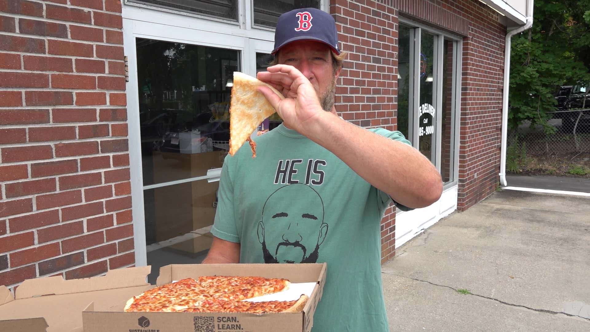 Barstool Pizza Review - Sawtelle's Pizza (Kingston, MA) Bonus Marylou's Review presented by Mugsy