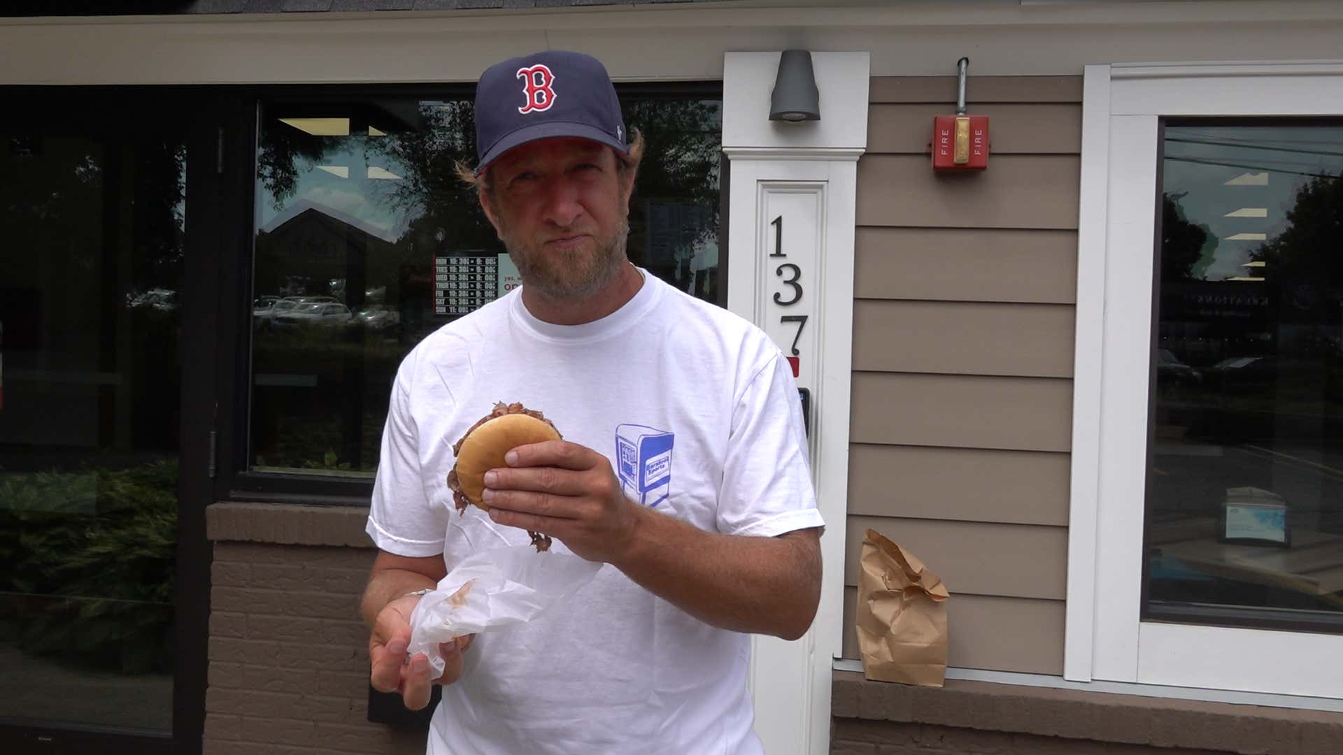 Barstool Beef Review - Brothers Roast Beef & Pizza (Kingston, MA)