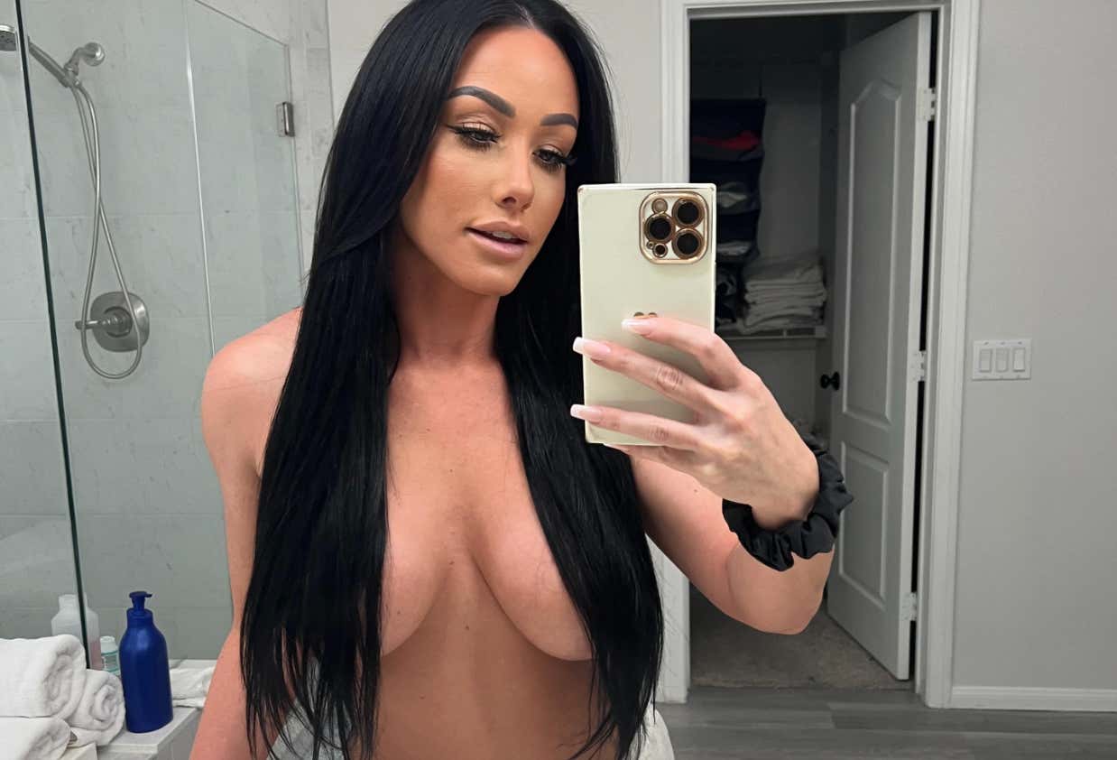 Jennifer White Has Guys Buying Her $15k Rolexes After Subscribing To Her Life