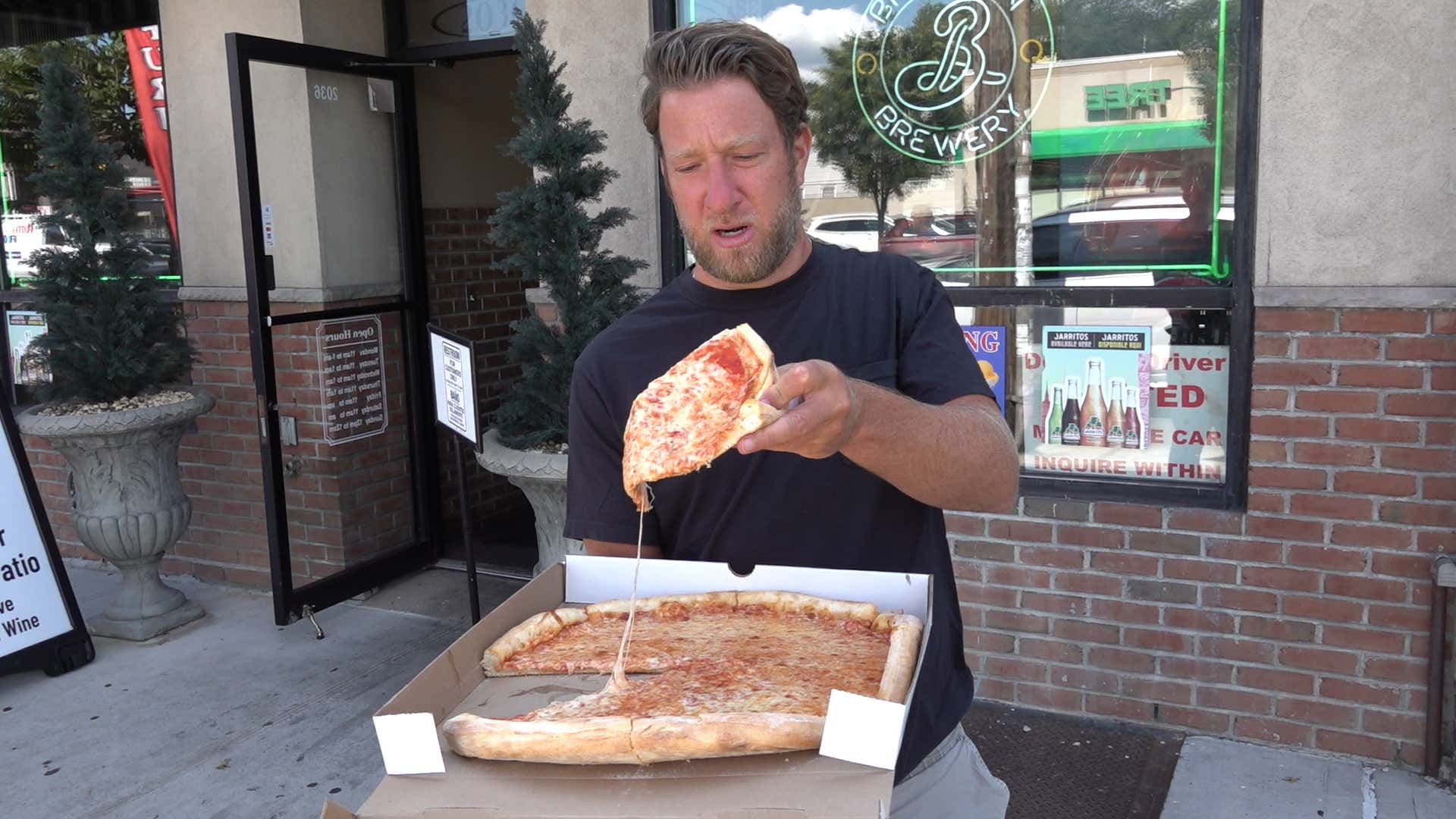Barstool Pizza Review - Lenny & John's Pizza (Brooklyn, NY) presented by Tommy John