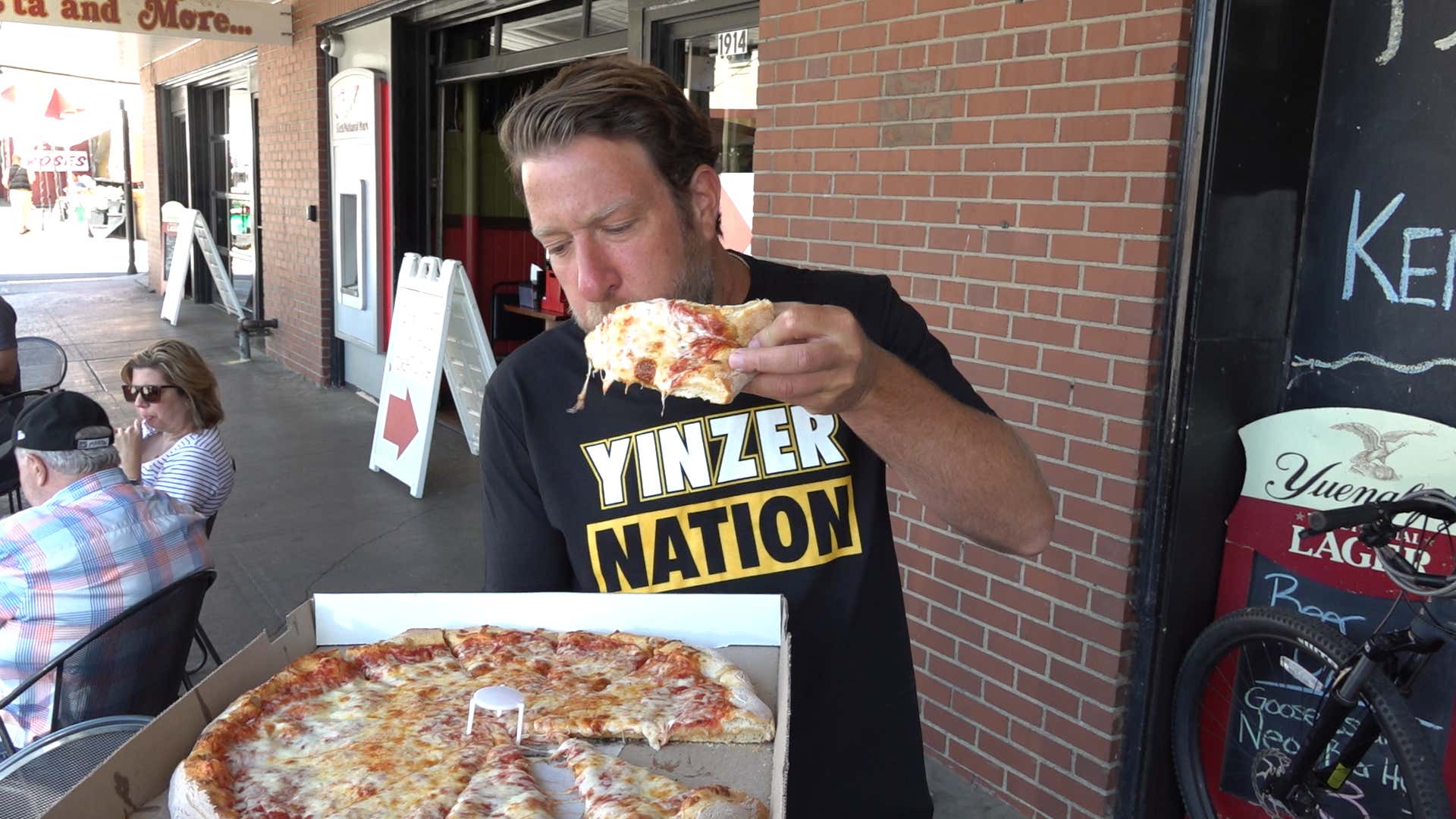 Barstool Pizza Review - Bella Notte (Pittsburgh, PA) presented by DraftKings #dkpartner