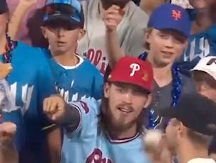 Disgusting Phillies Fan Catches NYM Home Run Ball And Karate Kicks Child Wearing A Mets Jersey Before Chucking The Ball Back