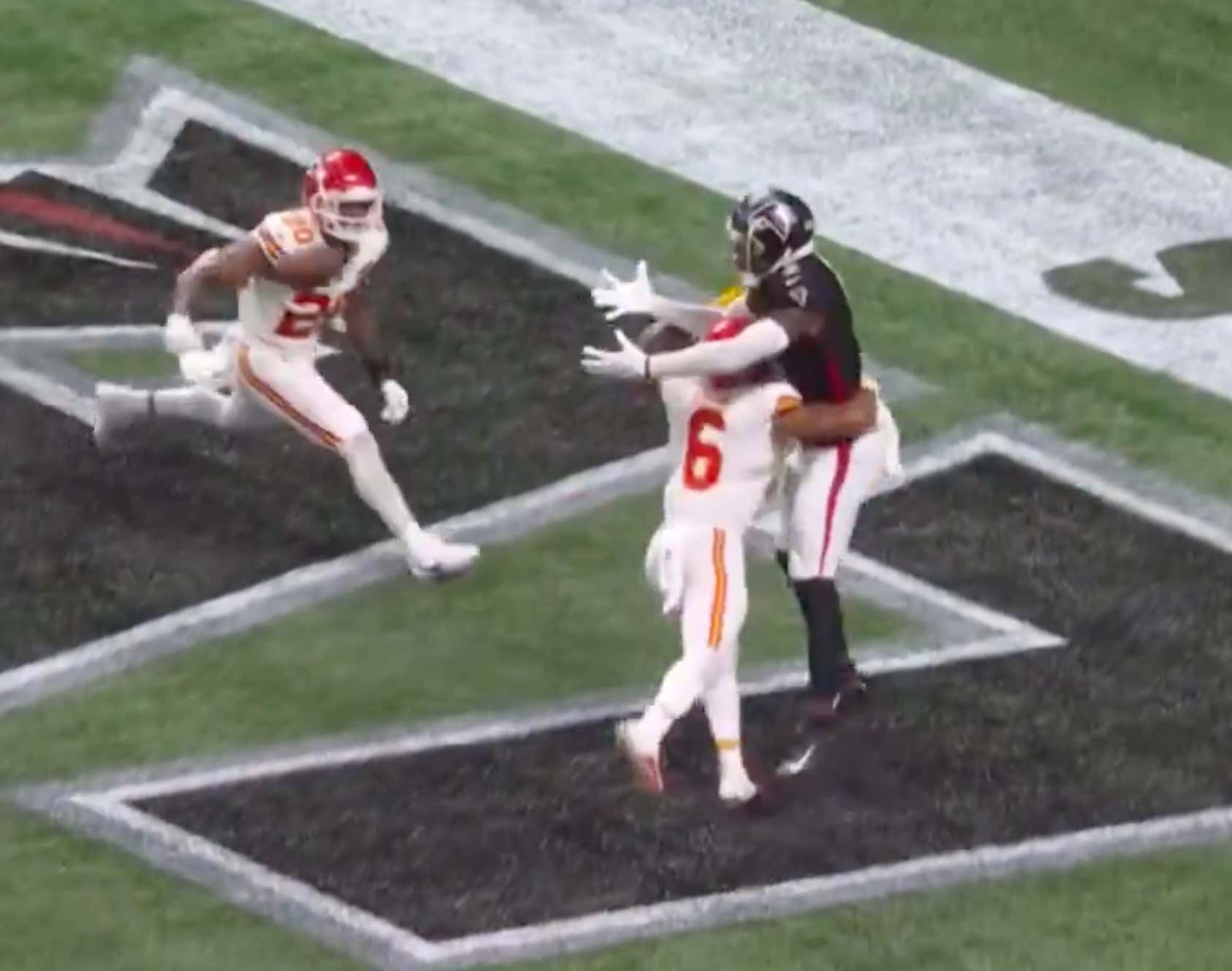 The Refs Once Again Blatantly Cheated To Make Sure the Chiefs Left Atlanta With a Win