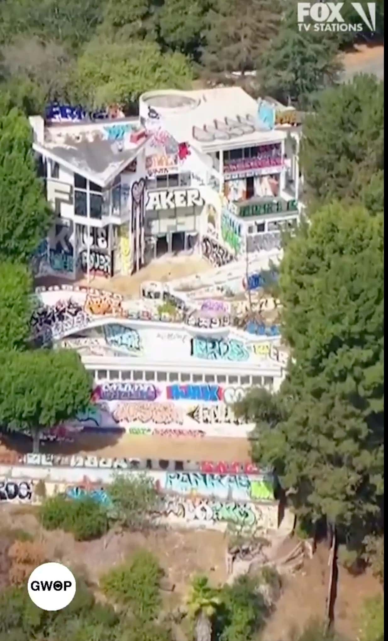 Squatters In California Have Completely Taken Over a 10,000 Sq Ft, $6.5 Million Dollar Hollywood Hills Mansion Owned By Philadelphia Phillies Owner John Middleton's Son, And Aren't Giving It Back