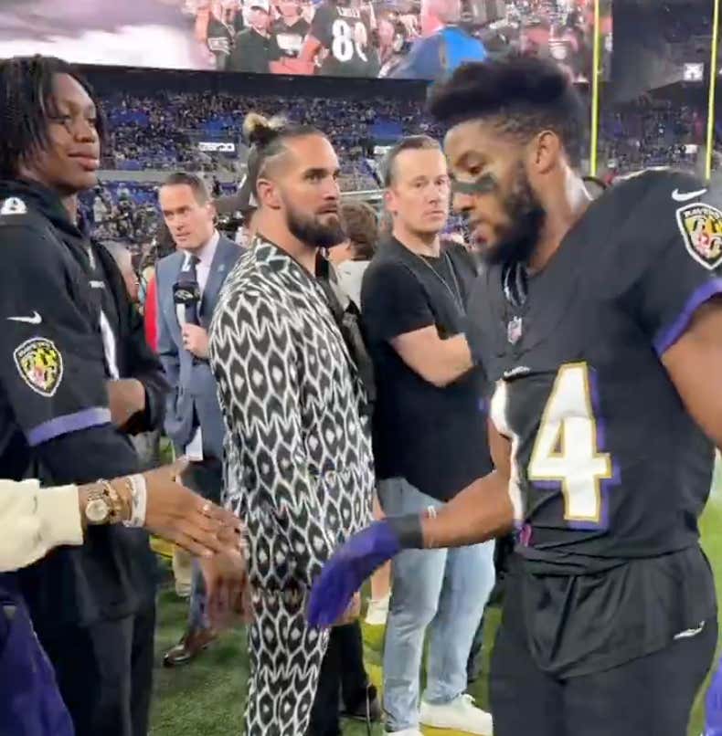 SHAME On The Ravens For Blatantly Ignoring Seth Rollins On the Sidelines Last Night