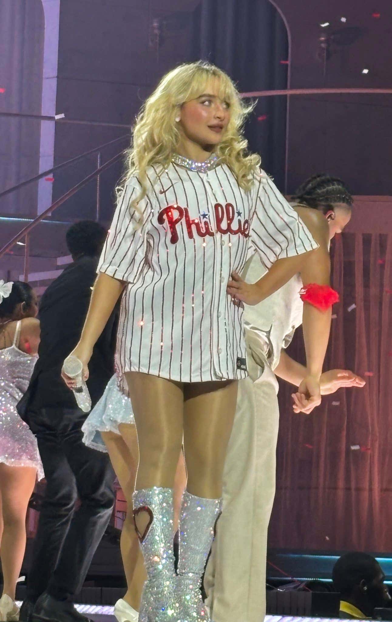 Sabrina Carpenter May Be The Only Person Who Can Save The Phillies After Wearing A Custom "Carpenter 69" Jersey At Her Show Last Night