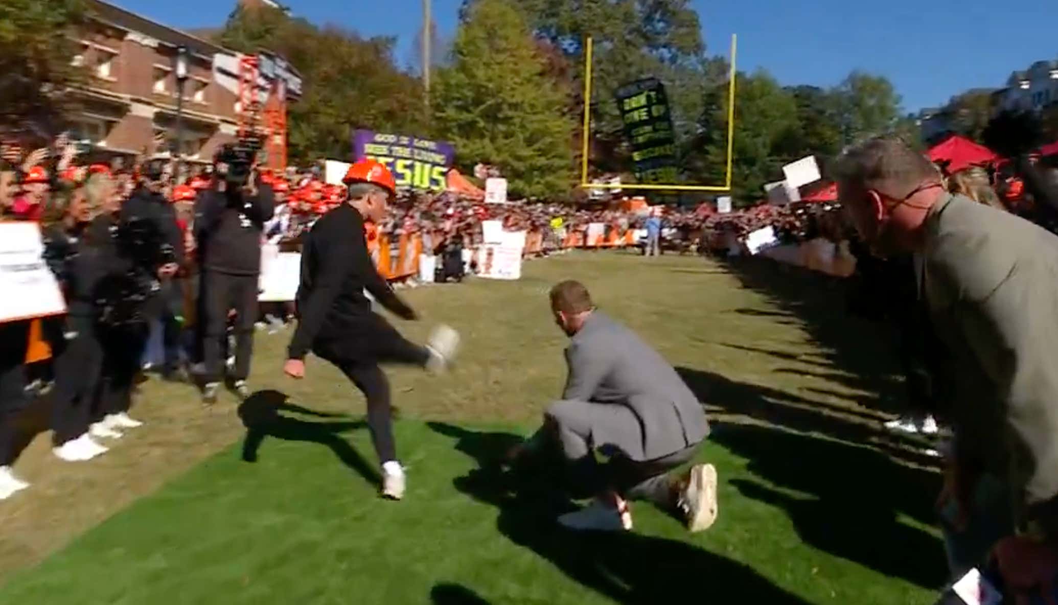 A Georgia Student Nailed Pat McAfee's College Gameday Kick for $800K and Needs To Get a Tryout Immediately