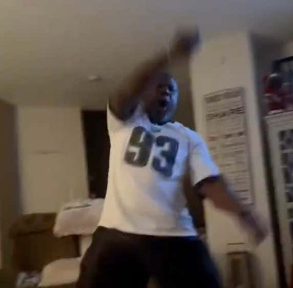 Eagles DT Milton Williams' Family Have Fully Embraced Being The Biggest Eagles Fans On The Planet