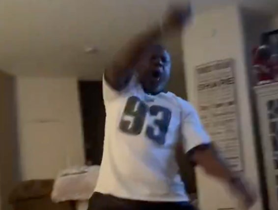 Eagles DT Milton Williams' Family Have Fully Embraced Being The Biggest Eagles Fans On The Planet