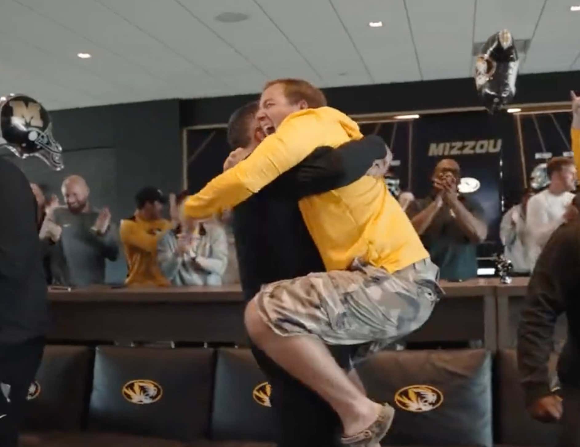 5-Star DL Williams Nwaneri Is in the Transfer Portal Just a Year After Missouri Coach Eli Drinkwitz Made the Most Embarrassing Video of All-Time for Landing Him