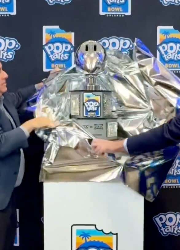 Perfection: The Pop-Tarts Bowl Unveiled The Single Greatest Trophy In All Of Sports, They Now Have One With A Built-In Toaster