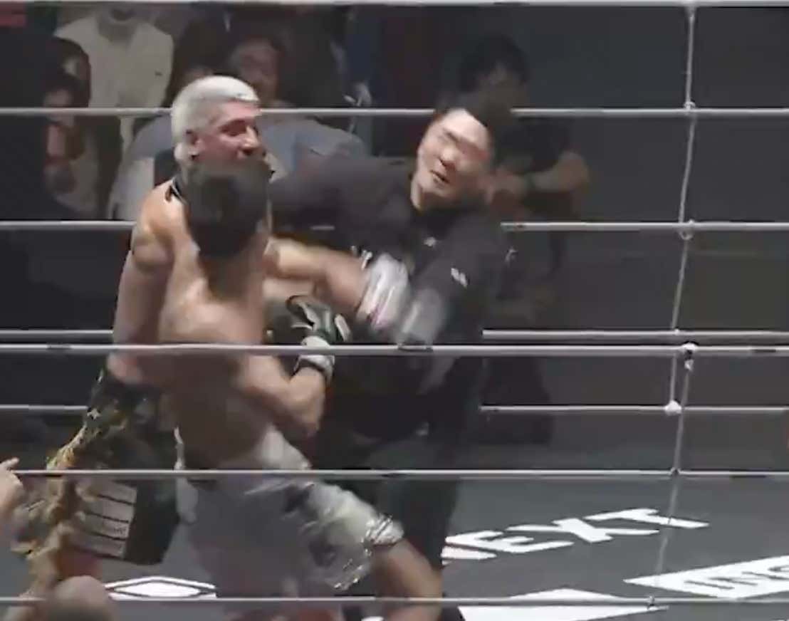 Ref Eats MULTIPLE Punches After Boxers Start Throwing Spinning Backfists In A Full-Blown Melee