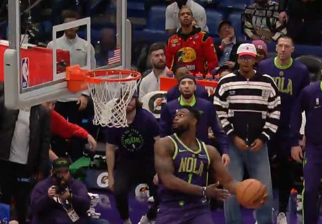 Zion Williamson Finally Returned To The Court And Immediately Pulled Off A Perfectly Executed 360 Windmill