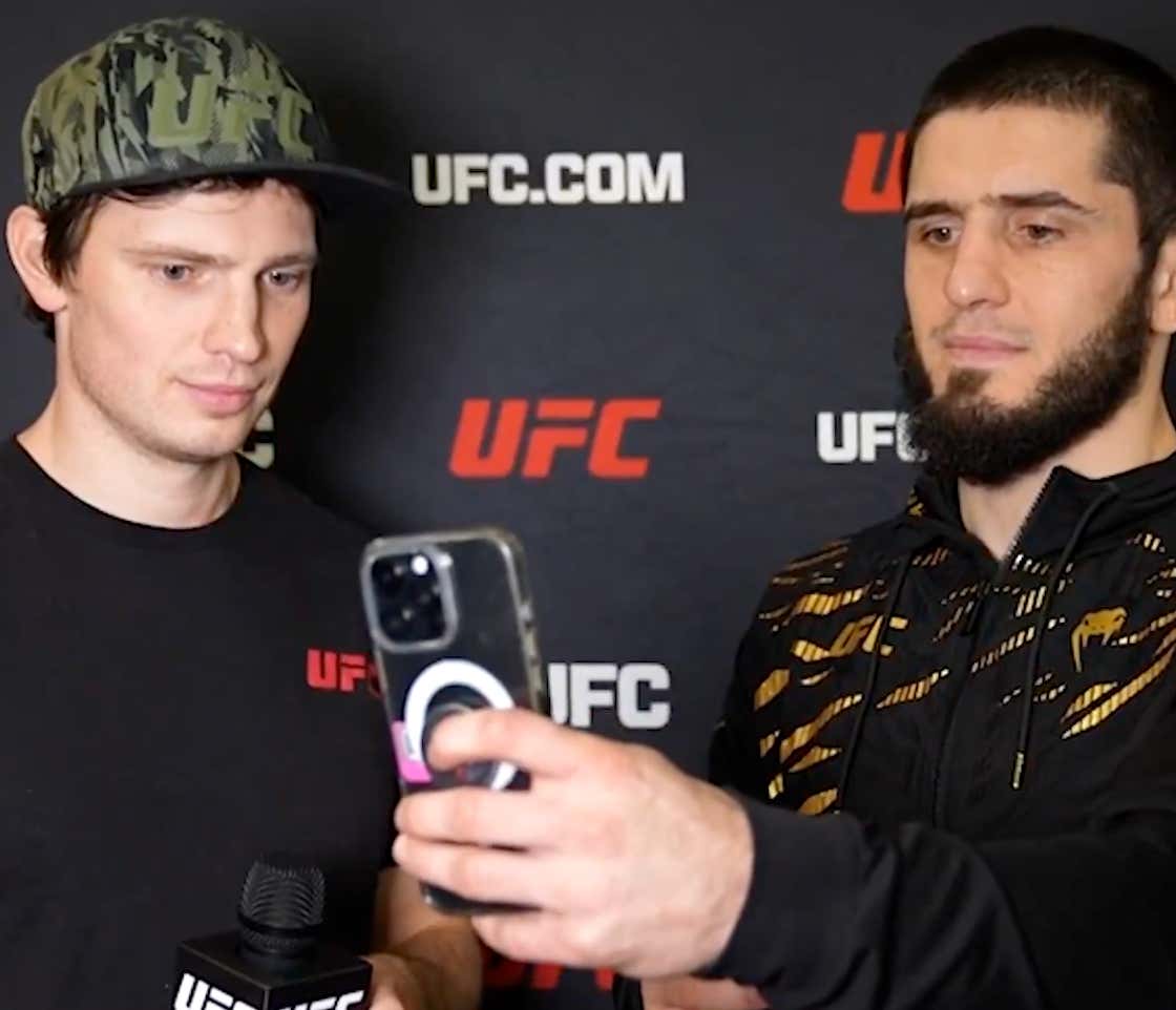 Islam Makhachev Has To Send His Mother A Selfie After Every Fight To Prove He's Okay (Because She Never Watches)