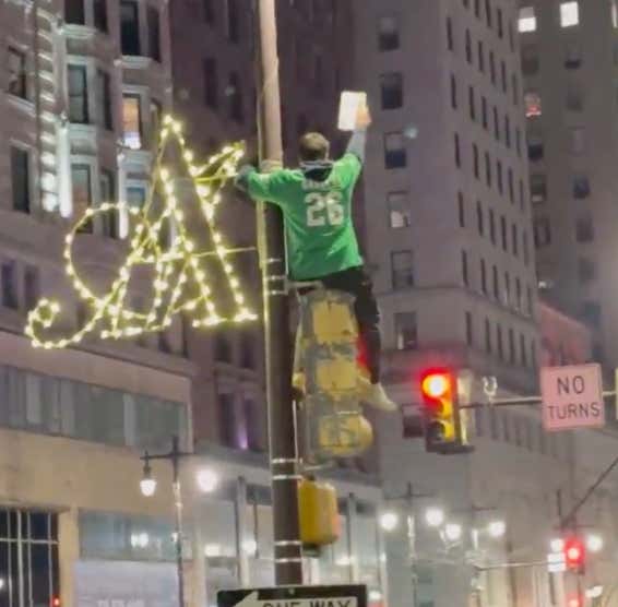 No Lightpole In Philadelphia Is Safe For The Next Two Weeks