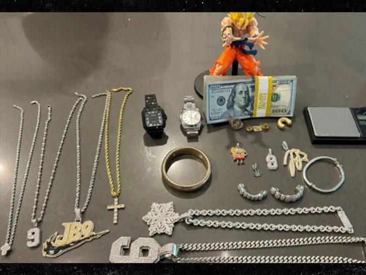 The Master Thieves Charged With Robbing Joe Burrow's House Took Photos of Themselves Wearing His Custom 'JB9' Jewelry