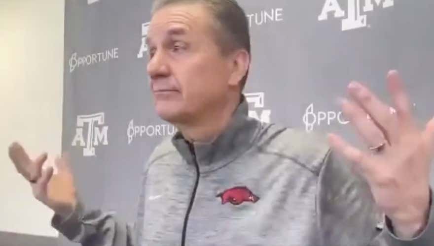 Things Are Going Great: John Calipari Doesn't Want Anyone To Say Arkansas Is Going To Be Alright, Calls Out Some Of His Players For Being 'Fragile'