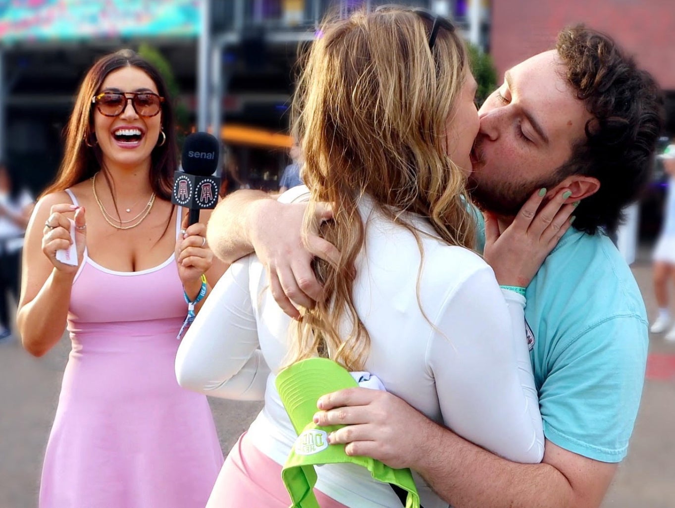 “I Got Strangers To Makeout!”