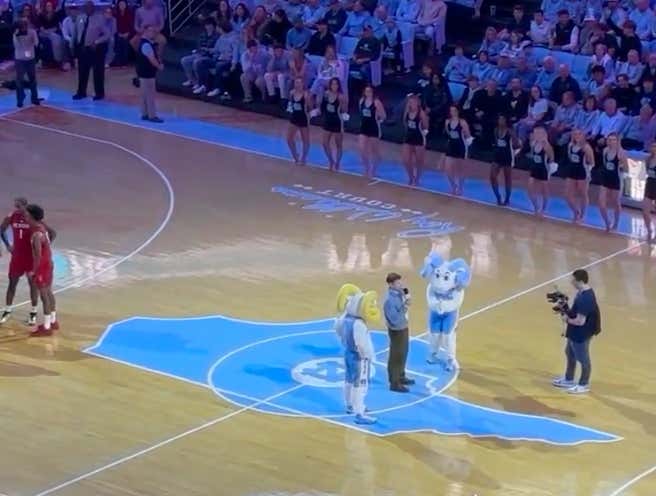 The Dean Dome Lost Its Goddamn Mind When UNC's Chancellor Came Onto The Floor During A Timeout To Announce Classes Are Canceled