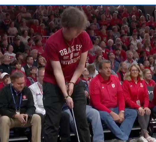 'Figured I'd Give It A Try' - Kid At Bradley's Game Drills A Full-Court Putt For A New Car, Only Did It Because His Mom Signed Him Up