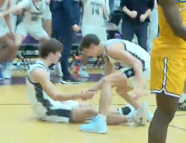 Redemption: High School Kid Hits Buzzer Beater In State Semis Just One Year After The Refs Robbed Him Of One Against The Same Team In The Same Game