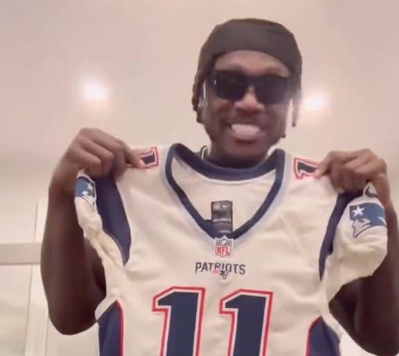 AJ Brown Is Ecstatic To Finally Get His #11 New England Patriots Jersey