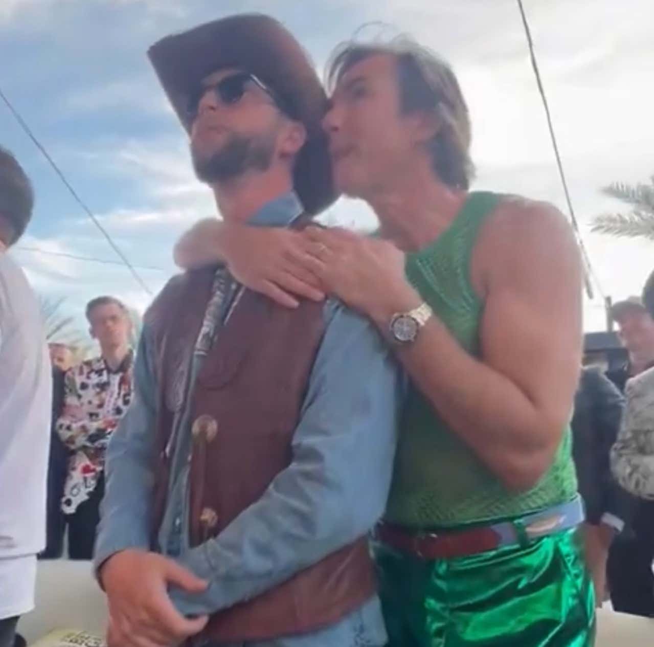 Watch: Hollywood Legend Jerry O'Connell Put Internet Troll Hank Lockwood In A Blender At The Bet Gala