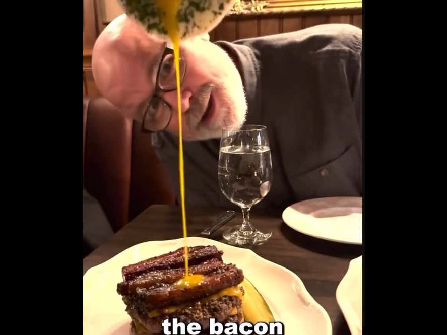 Watch: Large Tried The #1 Cheeseburger At 4 Charles Prime Rib And Found Out Why It's The Hardest Reservation To Get In NYC