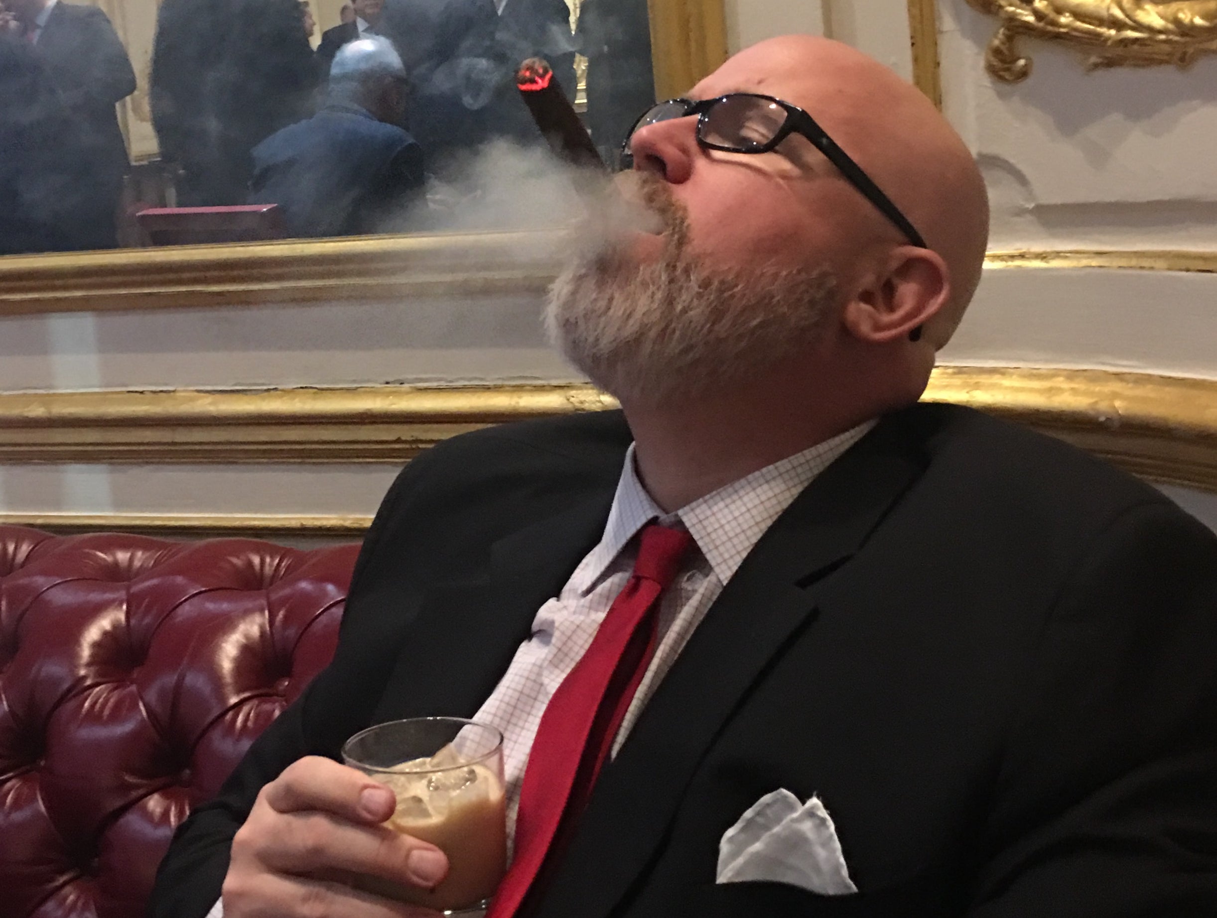 YOU GOTTA TRY THIS- How to smoke a cigar like a fucking gentleman.