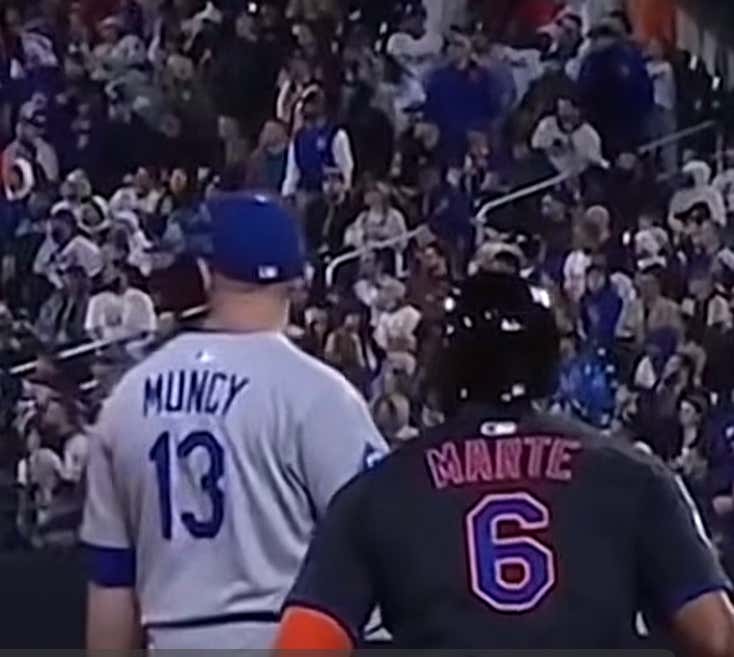 I Know This Call Helped The Mets But It Is Without A Doubt The Dumbest Rule I Have Ever Seen