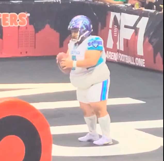 This Beefy Arena Football League Kicker Is The Clear Front-Runner For 'Unit of the Year'