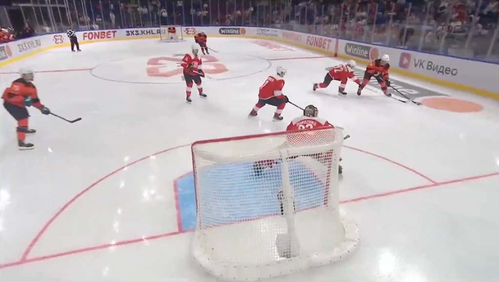 This 3v3 Mini Rink In Russia Needs To Be How Beer League Hockey Is Played All Across The Globe