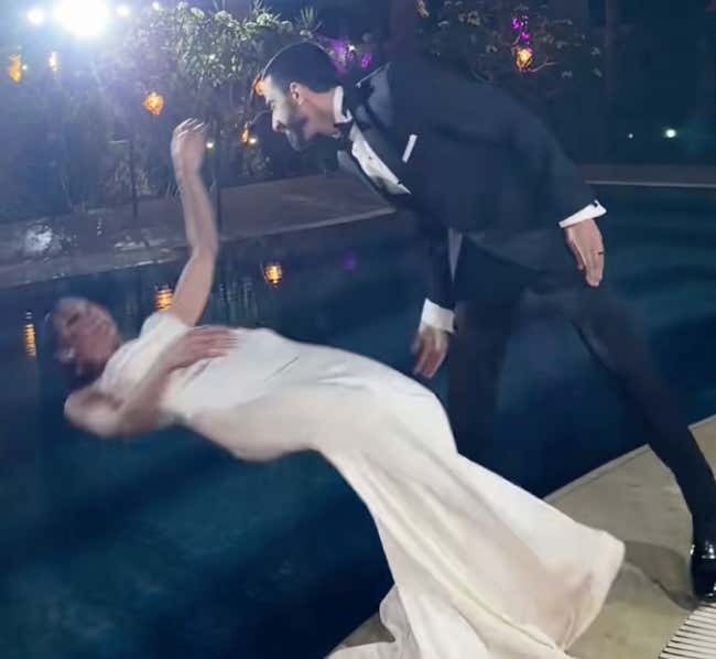A Groom Dropped His Bride In A Pool On Purpose And I Officially Don't Understand Anything Anymore