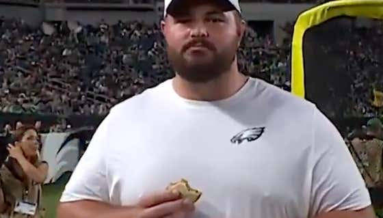 Landon Dickerson Is A Man Of Culture And Taste, Spent Entire Eagles Preseason Game Crushing Uncrustables On The Sideline