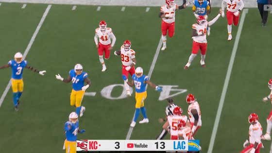 The Chiefs Chaotic Fire Drill To End The First Half On a 59 Yard Field Goal Was Perfection