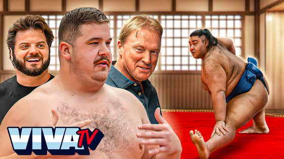 Offensive Lineman Take On Sumo Wrestlers | VIVA TV