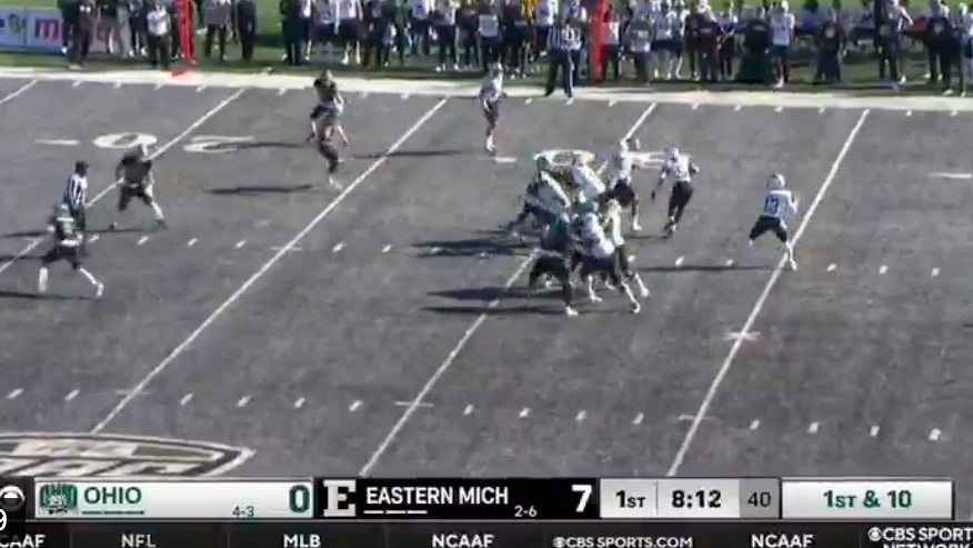 If Eastern Michigan Is Going To Have A Grey Field, The Teams Cannot Have Black And White Uniforms And Make Me Think My TV Is Broken