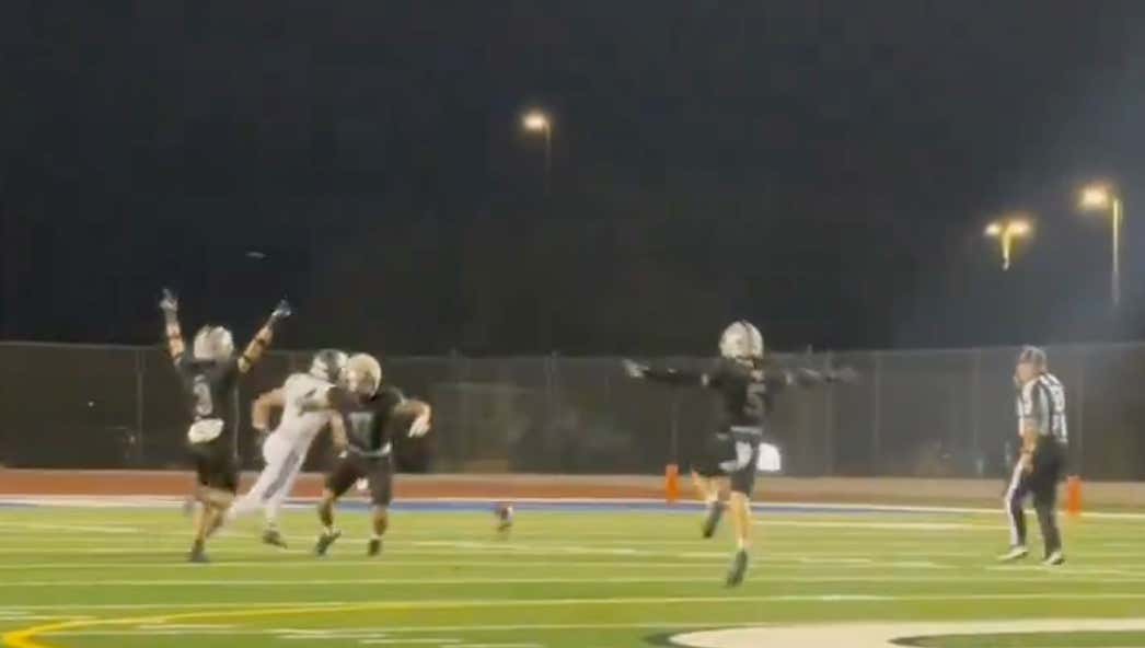 You Make The Call: The Refs Called This A Catch And a TD, What Do You Think?