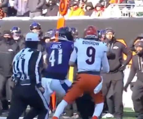 It's Starting To Make A Ton Of Sense That Joe Burrow Sounds Miserable With The Bengals After Seeing Him Get Decked And Not Have A Single Teammate Give A Damn