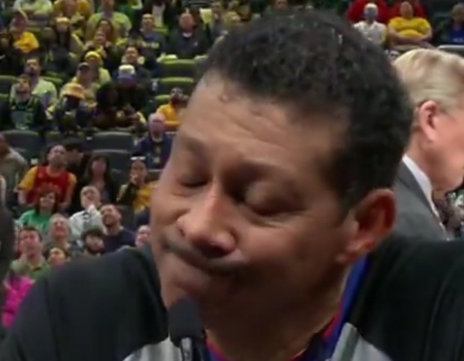 NBA Ref Bill Kennedy Is The Best Referee On The Planet When It Comes To Explaining The Results Of A Coach's Challenge