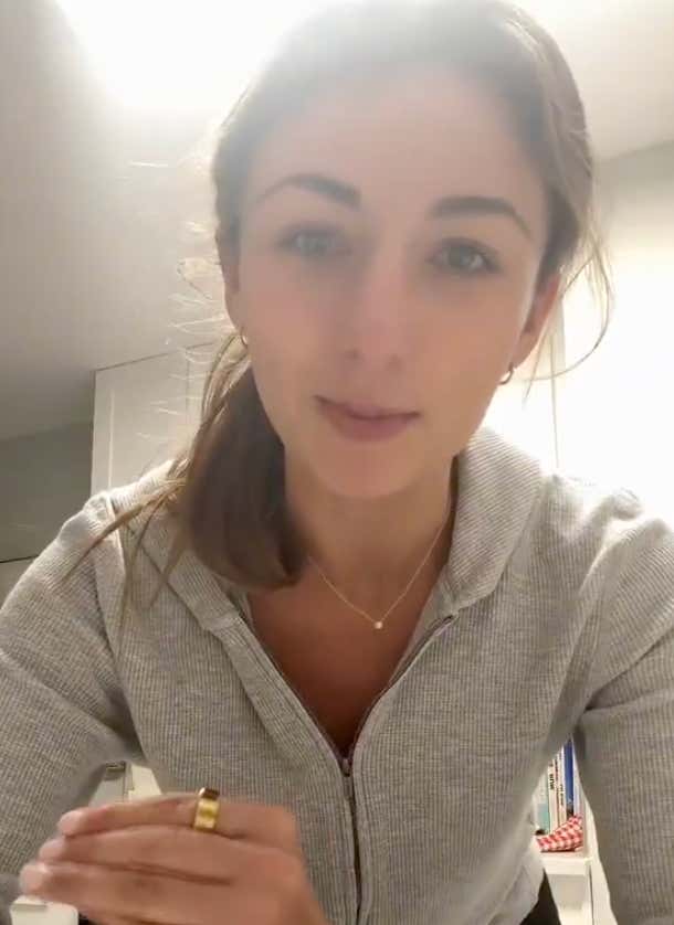 A Woman Is Going Viral For Making A Video About How A Guy She Was Seeing Went Months Without Soap In His Shower And It Turns Out He Only Used Hot Water To Clean Himself