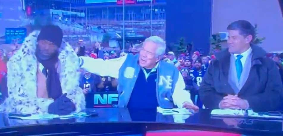 Robert Kraft Delivers Emotional Message For Patriots Fans Alongside Randy Moss And Teddy Bruschi Ahead Of Game