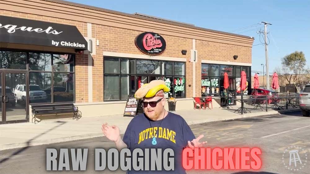 Raw Dogging at Chickie's Beef in Hillside, IL