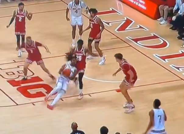 'Never Seen Anything Like That' - Greg Gard Is Rightfully Pissed After The Refs Handed Indiana A Win With Some Bullshit Calls In The Last 30 Seconds