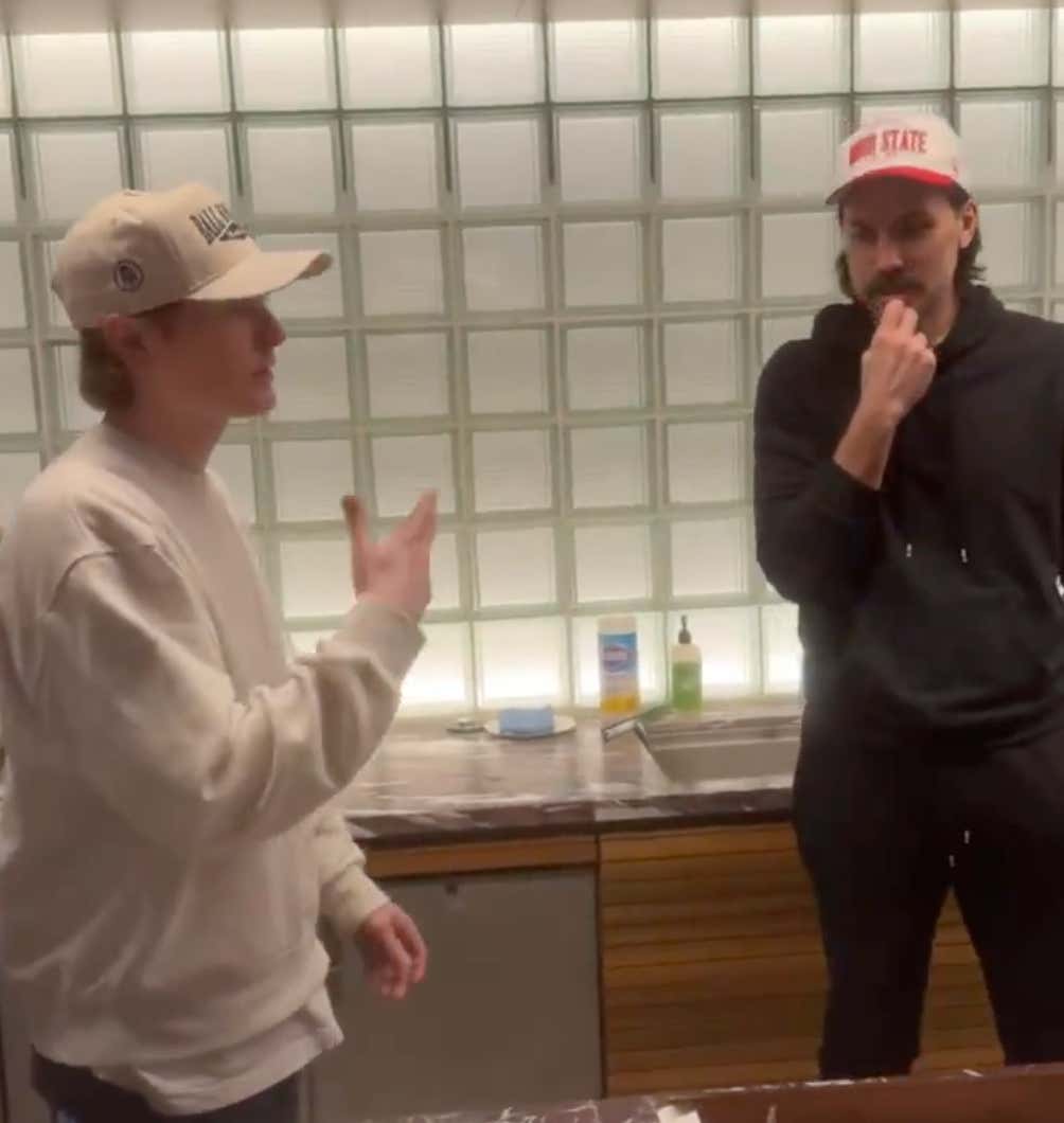 Question For The Boys: How Many Pizzas Would You Order If You Had 7 Friends Over To Watch Ball?