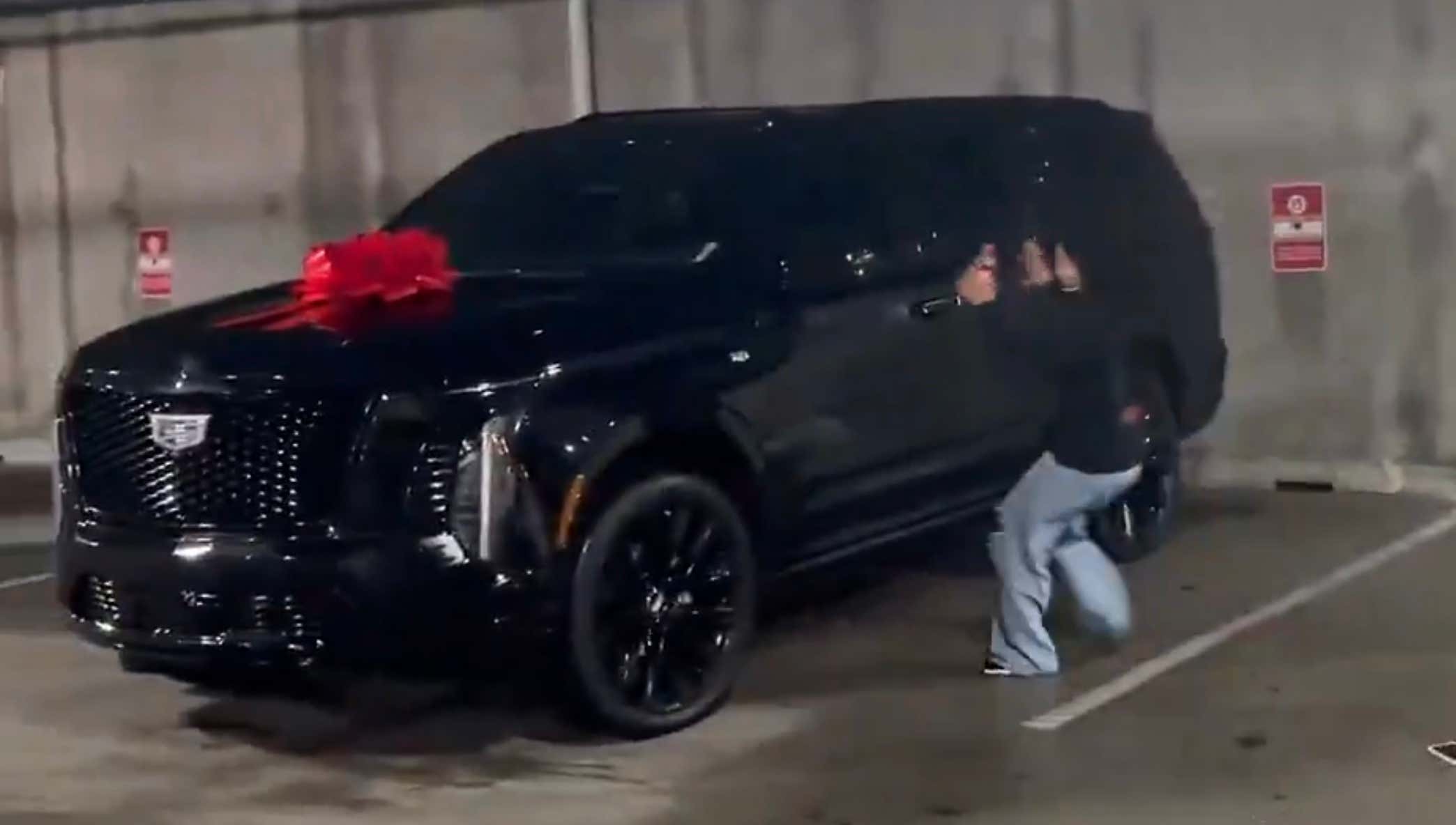 Indiana Hoosiers Guard/Good Guy Lamar Wilkerson Bought His Mom A Cadillac Escalade For Senior Night